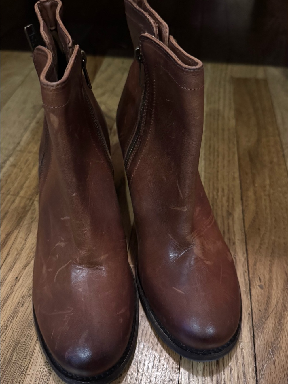 Size 7 - Women’s Frye Brown Leather Side-Zip Ankle Boots